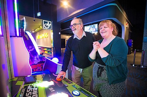 MIKAELA MACKENZIE / WINNIPEG FREE PRESS

Free Press reporters Randall King (left) and Erin Lebar play arcade games at The Rec Room entertainment centre in Winnipeg on Wednesday, Feb. 19, 2020. For Randall/Erin/Frances story.
Winnipeg Free Press 2019.