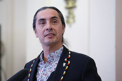 MIKE DEAL / WINNIPEG FREE PRESS
AMC Grand Chief Arlen Dumas during the signing ceremony of a memorandum of understanding to formalize discussions toward an agreement on the transfer of the provinces northern airports and marine operations to First Nations ownership and operation, Thursday morning in the Manitoba Legislative building.  
200220 - Thursday, February 20, 2020.