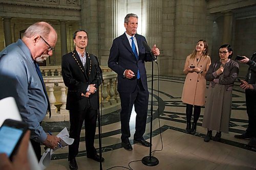 MIKE DEAL / WINNIPEG FREE PRESS
AMC Grand Chief Arlen Dumas and Premier Brian Pallister talks to the media after signing a memorandum of understanding to formalize discussions toward an agreement on the transfer of the provinces northern airports and marine operations to First Nations ownership and operation, Thursday morning in the Manitoba Legislative building.  
200220 - Thursday, February 20, 2020.