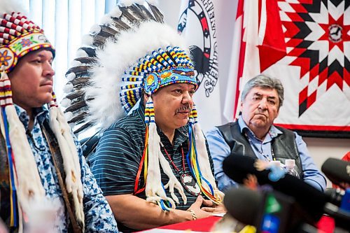 MIKAELA MACKENZIE / WINNIPEG FREE PRESS

Lake Manitoba First Nation Chief Cornell McLean speaks to media about the Wet'suwet'en blockades at the Southern Chiefs Organization office in Winnipeg on Friday, Feb. 21, 2020. For Sol story.
Winnipeg Free Press 2019.