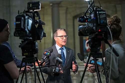 MIKAELA MACKENZIE / WINNIPEG FREE PRESS

Health, seniors, and active living minister Cameron Friesen speaks about the development of a master capital plan for the Health Sciences Centre at the Manitoba Legislative Building in Winnipeg on Monday, Feb. 24, 2020. For Carol Sanders story.
Winnipeg Free Press 2019.