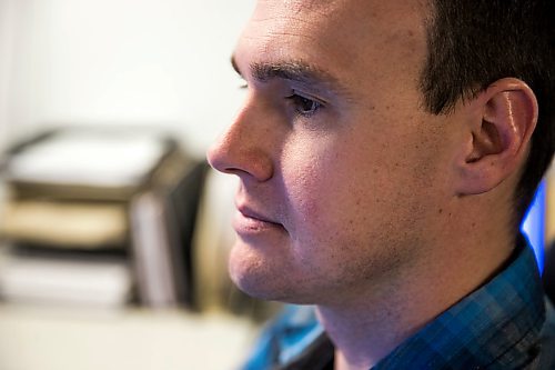 MIKAELA MACKENZIE / WINNIPEG FREE PRESS

Chad Black, detective with the Winnipeg Police Service's Internet Child Exploitation unit, poses for a portrait in their office in Winnipeg on Friday, Feb. 28, 2020. For Dean Pritchard story.
Winnipeg Free Press 2019.