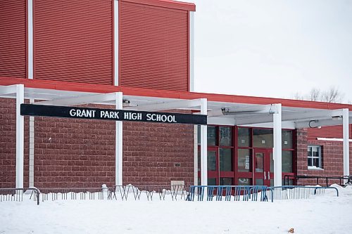 Mike Sudoma / Winnipeg Free Press
Exterior of Grant Park Highschool Thursday afternoon
February 28, 2020