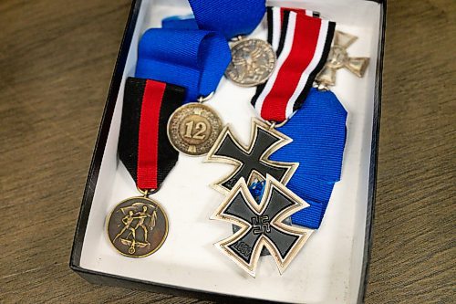 Daniel Crump / Winnipeg Free Press.¤Second World War medals are some of the Nazi memorabilia up for auction at McSherrys Auction House in Stonewall on Saturday. February 29, 2020.