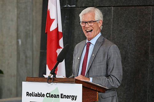 MIKE DEAL / WINNIPEG FREE PRESS
MP Jim Carr (Winnipeg South Centre), the prime ministers special advisor for the Prairies, on behalf of Catherine McKenna, minister of infrastructure and communities, Central Services Minister Reg Helwer and Jay Grewal, president and CEO of Manitoba Hydro, announced funding for the Birtle Transmission Line linking Saskatchewan to Manitobas green, renewable energy. 
The Government of Canada is investing more than $18.7 million, and the government of Manitoba is contributing more than $42 million, in this project through the Green Infrastructure Stream of the Investing in Canada Plan. 
200302 - Monday, March 2, 2020