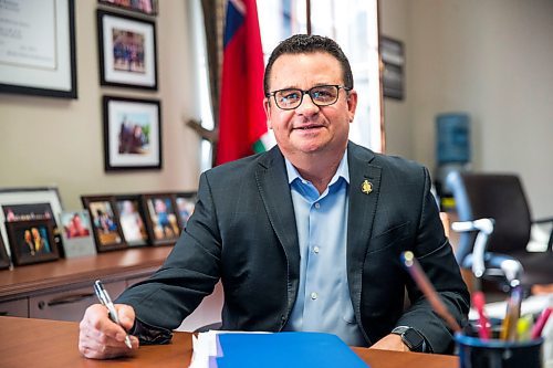 MIKAELA MACKENZIE / WINNIPEG FREE PRESS

Crown services minister Jeff Wharton poses for a portrait in this office at the Manitoba Legislative Building in Winnipeg on Tuesday, March 3, 2020. For Larry Kusch story.
Winnipeg Free Press 2019.