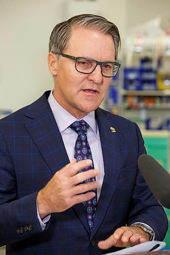 MIKE DEAL / WINNIPEG FREE PRESS
Health, Seniors and Active Living Minister Cameron Friesen during the official opening of the new paediatric catheterization lab at HSC Winnipeg Childrens Hospital Tuesday afternoon.
200303 - Tuesday, March 03, 2020.