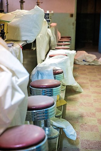 MIKAELA MACKENZIE / WINNIPEG FREE PRESS

An old diner in the basement of the Ukrainian Labour Temple, which is undergoing renovations to make it accessible, in Winnipeg on Wednesday, March 4, 2020. For Sol Israel story.
Winnipeg Free Press 2019.