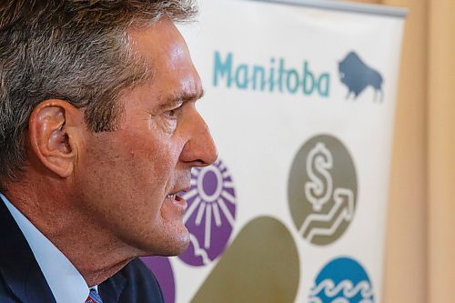 MIKE DEAL / WINNIPEG FREE PRESS
Premier Brian Pallister says that his government will implement a flat $25-per-tonne Green Levy and reduce the PST to six per cent during an announcement Thursday morning. 
200305 - Thursday, March 05, 2020.