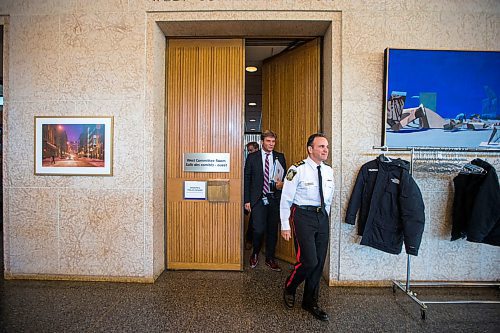 MIKAELA MACKENZIE / WINNIPEG FREE PRESS

Police chief Danny Smyth (front) and chairperson of the board Kevin Klein walk out of the Police Board meeting at City Hall in Winnipeg on Friday, March 6, 2020. For Danielle Da Silva story.
Winnipeg Free Press 2019.