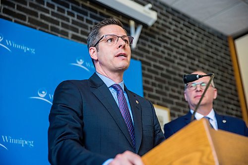 MIKAELA MACKENZIE / WINNIPEG FREE PRESS

Mayor Brian Bowman (left) and councillor Scott Gillingham speak to media about the 2020 budget at City Hall in Winnipeg on Friday, March 6, 2020. 
Winnipeg Free Press 2019.