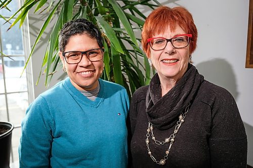Daniel Crump / Winnipeg Free Press.¤Alba Lopez Gomez (left), 53, and Naomi Finkelstein (right), 72, volunteer their time at Rainbow Resource Centre, where they co-facilitate a support group for parents, family and friends of trans individuals. March 6, 2020.