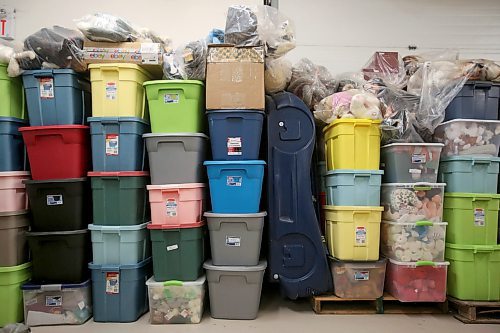 SHANNON VANRAES / WINNIPEG FREE PRESS
Plastic storage containers are filled with dolls and other collectables at a warehouse used by Hedy McClelland, one of the organizers of The Winnipeg Doll Extravaganza, which will be held on March 15.