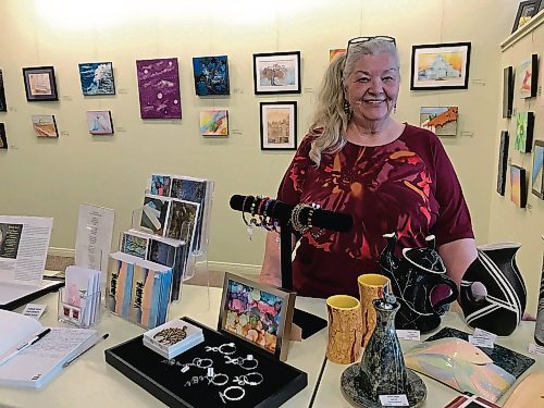 Canstar Community News Artist Connie Wawruck-Hemmett's new exhibition, Jamais Seul, runs at the Wayne Arthur Gallery until March 31. Proceeds from sales will be donated to the Never Alone Foundation. (SHELDON BIRNIE/CANSTAR/THE HERALD)