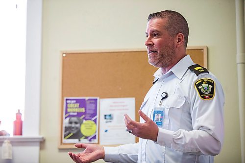 MIKAELA MACKENZIE / WINNIPEG FREE PRESS

Leland Gordon, CEO of Winnipeg Animal Services, introduces dogs and pet ownership to the newcomers in the NEEDS class in Winnipeg on Monday, March 9, 2020. For Eva Wasney story.
Winnipeg Free Press 2019.