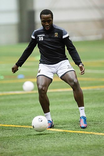 MIKE DEAL / WINNIPEG FREE PRESS
Valour FC defender Andrew Jean-Baptiste (35) during training camp at WSF Soccer South Monday morning.
200309 - Monday, March 09, 2020.