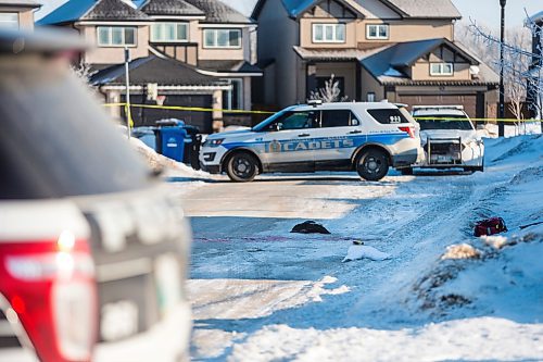 MIKAELA MACKENZIE / WINNIPEG FREE PRESS

The scene of an officer-involved shooting on the 100 block of Kowalsky Crescent in Charleswood in Winnipeg on Tuesday, March 10, 2020. 
Winnipeg Free Press 2019.