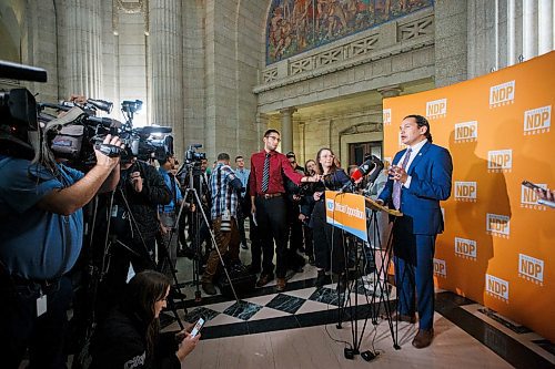 MIKAELA MACKENZIE / WINNIPEG FREE PRESS

Wab Kinew speaks to the media about delaying proceedings in the chamber at the Manitoba Legislative Building in Winnipeg on Wednesday, March 11, 2020. 
Winnipeg Free Press 2019.