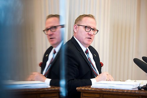 MIKAELA MACKENZIE / WINNIPEG FREE PRESS

Finance minister Scott Fielding speaks to the media about the 2020 provincial budget at the Manitoba Legislative Building in Winnipeg on Wednesday, March 11, 2020. 
Winnipeg Free Press 2019.