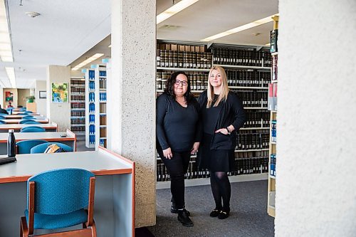 MIKAELA MACKENZIE / WINNIPEG FREE PRESS
Lawyers Stacey Soldier (left) and Melissa Serbin, who are running a new Indigenous law certificate program at the University of Manitoba, pose for a portrait in the law faculty library in Winnipeg on Friday, March 13, 2020.
Winnipeg Free Press 2019.