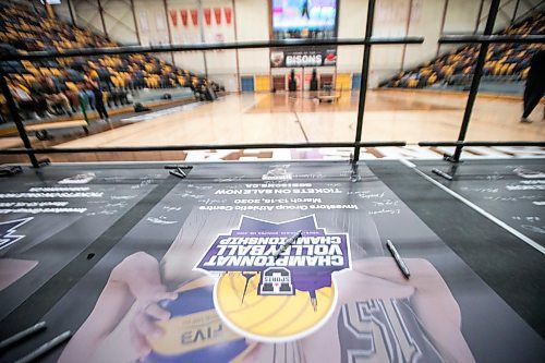 MIKAELA MACKENZIE / WINNIPEG FREE PRESS

The empty Investors Group Athletic Centre after the cancellation of the mens volleyball championship due to COVID-19 in Winnipeg on Friday, March 13, 2020. 
Winnipeg Free Press 2019.