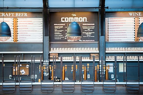 MIKAELA MACKENZIE / WINNIPEG FREE PRESS

The Common beer and wine kiosk, which is closed because of COVID-19 concerns, at The Forks in Winnipeg on Monday, March 16, 2020. 
Winnipeg Free Press 2020