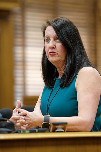 MIKE DEAL / WINNIPEG FREE PRESS
Chief Judge Margaret Wiebe (shown) as well as Chief Justice Richard Chantier, and Chief Justice Glenn Joyal hold a press conference in court 330 regarding the changes that have been implemented to the schedules and operating routines of the three levels of Manitoba Court.
200317 - Tuesday, March 17, 2020.