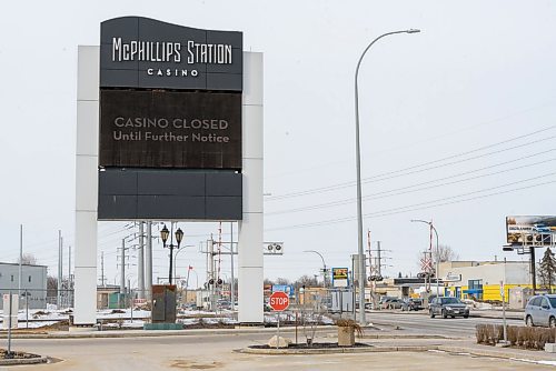 JESSE BOILY / WINNIPEG FREE PRESS
The McPhillips Street Station casino in Winnipeg on Tuesday, March 17, 2020. The casino said over the PA that the casino would be closing at midnight. 
Reporter: