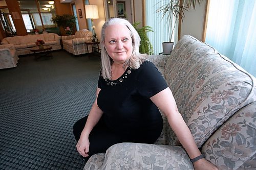 JOHN WOODS / WINNIPEG FREE PRESS
Jocelyn Thorvaldson of the Thorvaldson Care Centre is photographed in the senior centre during CoVid-19 outbreak in Winnipeg Tuesday, March 17, 2020. The centre has implemented limited visitors and sanitation protocol.

Reporter: Waldman