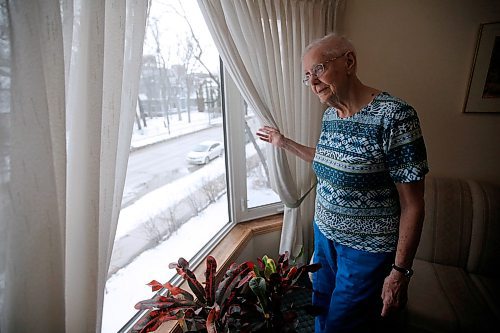 JOHN WOODS / WINNIPEG FREE PRESS
Ninety one year old Joyce Church, a resident at Thorvaldson Care Centre, is photographed in the senior centre during CoVid-19 outbreak in Winnipeg Tuesday, March 17, 2020. The centre has implemented limited visitors and sanitation protocol.

Reporter: Waldman