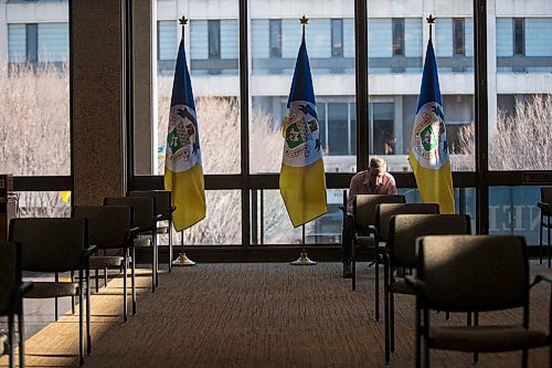 MIKAELA MACKENZIE / WINNIPEG FREE PRESS

Brian Pincott waits to speak outside in the overflow chairs during EPC at City Hall in Winnipeg on Wednesday, March 18, 2020. He is speaking out against cuts in the proposed budget.
Winnipeg Free Press 2020