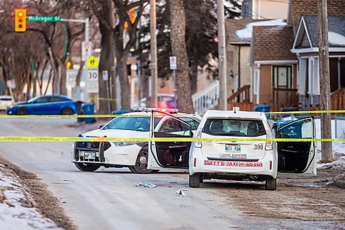 MIKAELA MACKENZIE / WINNIPEG FREE PRESS

A police presence on Burrows Avenue between McGregor Street and Andrews Street in Winnipeg on Thursday, March 19, 2020. 
Winnipeg Free Press 2020