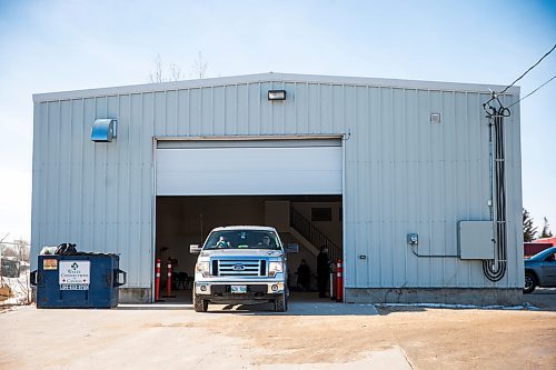 MIKAELA MACKENZIE / WINNIPEG FREE PRESS

The drive-through COVID-19 testing centre in Selkirk on Thursday, March 19, 2020. For JS story.
Winnipeg Free Press 2020