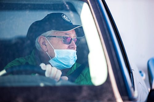 MIKAELA MACKENZIE / WINNIPEG FREE PRESS

Jim Cornwall talks to the Free Press after getting a test at the drive-through COVID-19 testing centre in Selkirk on Thursday, March 19, 2020. For JS story.
Winnipeg Free Press 2020