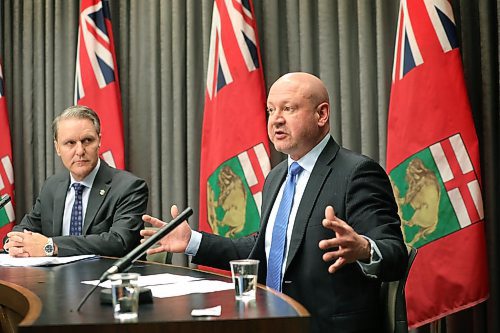 RUTH BONNEVILLE  /  WINNIPEG FREE PRESS 

Local - MB COVID-19 Presser at LEG

CHIEF PROVINCIAL PUBLIC HEALTH OFFICER Dr. Brent Roussin, responds to questions from the media during COVID-19 NewsRelease at the Legislative Building Thursday.


March 19th, 2020
