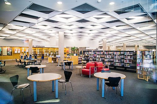 MIKAELA MACKENZIE / WINNIPEG FREE PRESS

The closed Millennium Library in Winnipeg on Thursday, March 19, 2020. 
Winnipeg Free Press 2020