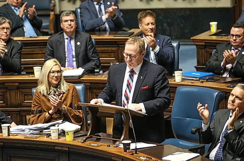 RUTH BONNEVILLE  /  WINNIPEG FREE PRESS 

Local - MB Budget

MLA's applaud Manitoba Minister of Finance, Scott Fielding, as he reads the 2020 budget from the house at the Legislative Building Thursday.


March 19th, 2020
