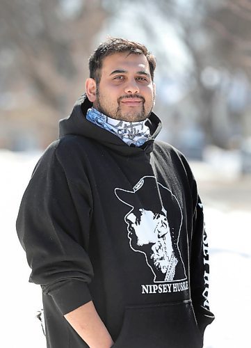 RUTH BONNEVILLE  /  WINNIPEG FREE PRESS 

Local - Mutual Aid

Photo of Omar Kinnarath who created a Facebook page called the Mutual Aid Society Winnipeg. 

See Doug Speirs story.

March 20th, 2020
