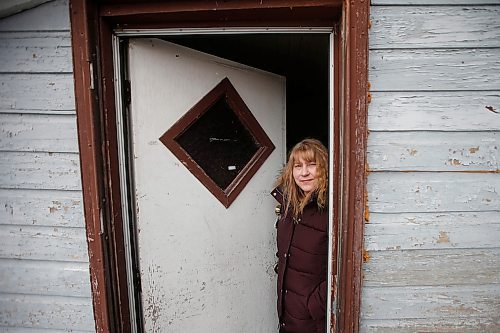 JOHN WOODS / WINNIPEG FREE PRESS
Janna Ingeberg, who rents a home in the North End, is photographed at her house in Winnipeg Sunday, March 22, 2020. The Manitoba government has not implemented relief for renters during the Covid-19 crisis.

Reporter: Waldman