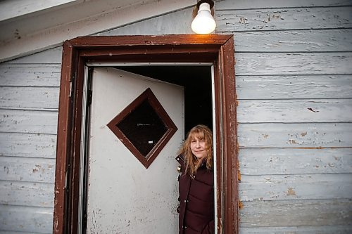 JOHN WOODS / WINNIPEG FREE PRESS
Janna Ingeberg, who rents a home in the North End, is photographed at her house in Winnipeg Sunday, March 22, 2020. The Manitoba government has not implemented relief for renters during the Covid-19 crisis.

Reporter: Waldman