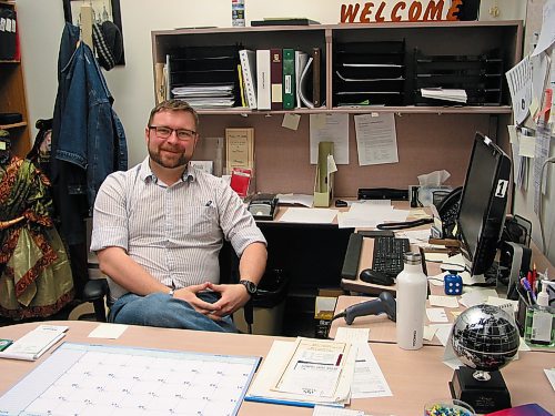 Canstar Community News March 26, 2019 - Richard Bee is the new head librarian at the Portage la Prairie Regional Library. (ANDREA GEARY/CANSTAR COMMUNITY NEWS)
