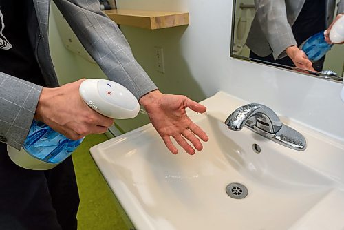 JESSE BOILY / WINNIPEG FREE PRESS
Kevin Shale poses for a portrait with his product Enozo that turns ordinary tap water into a sanitizer on Tuesday, March 24, 2020. Enozo is being sold around the world and has seen a large increase in sales in China, said Shale. 
Reporter: Martin Cash