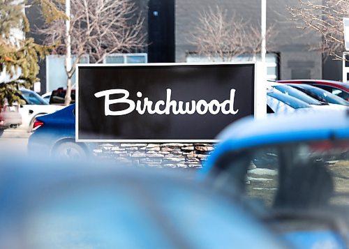 RUTH BONNEVILLE  /  WINNIPEG FREE PRESS 

LOCAL - BIRCHWOOD 

BIRCHWOOD sign at Point West AutoPark in Headingley.



March 26th, 2020
