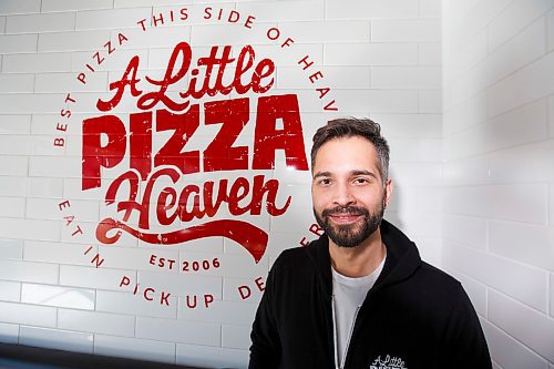 MIKE DEAL / WINNIPEG FREE PRESS
Fabio Haiko-Pena, the operations manager for Little Pizza Heaven, supports the idea that the MB restaurant association is calling on the province to let restaurants deliver booze.
200327 - Friday, March 27, 2020.
See Malak Abas story