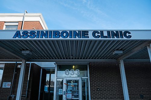 Daniel Crump / Winnipeg Free Press. Assiniboine Clinic is using a virtual appointment system to improve safety and help limit the number of patients in the building at one time. March 28, 2020.