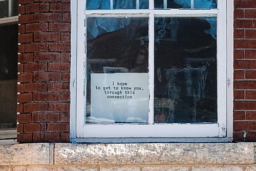Daniel Crump / Winnipeg Free Press. Signs with messages of hope and solidarity are popping up in neighbourhoods across Winnipeg as people find ways to cope with new realities such as social distancing. March 28, 2020.