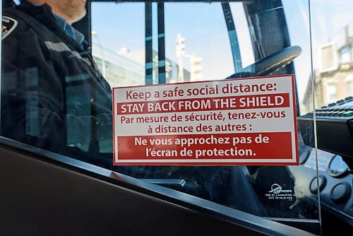 JESSE BOILY / WINNIPEG FREE PRESS
A sign that is displayed to passengers entering buses on Monday, March 30, 2020. Many riders are trying to keep their distance between each other as social distancing is practiced during the current pandemic. 
Reporter: Eva Wasney