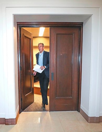 RUTH BONNEVILLE  /  WINNIPEG FREE PRESS 


Local - Feature photo of Premier Pallister before/after presser


Premier Brian Pallister makes his way back to the his office after a press conference with Education Minister,  Kelvin Goertzen, in room 68 at the Legislative Building Tuesday.  

The premier and minister announced that due to COVID-19 students are out of school indefinitely for this school year.  

See story. 


March 31st,, 2020
