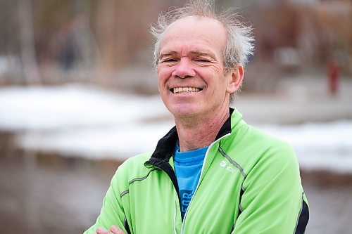 Daniel Crump / Winnipeg Free Press
Bob Cox, pictured during a run at Assiniboine Park, uses an app called Strava to keep track of his runs and interact with other runners using the app. April 1, 2020.