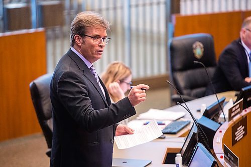 MIKAELA MACKENZIE / WINNIPEG FREE PRESS

Councillor Kevin Klein speaks at a special meeting of city council at City Hall in Winnipeg on Friday, April 3, 2020. For Joyanne story.
Winnipeg Free Press 2020